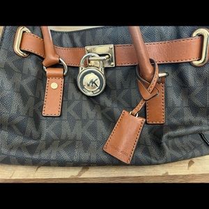 Michael Kor’s Women’s Purse